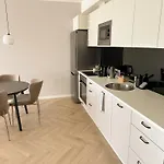 Cozy Top-floor In Apartamento *