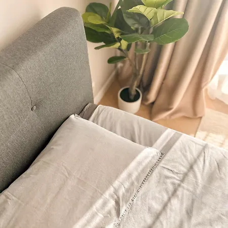 Cozy Top-floor In