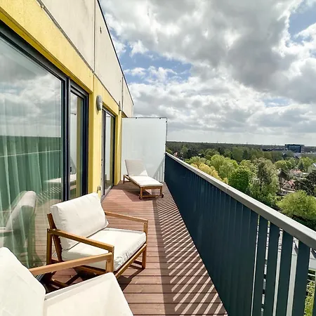 Cozy Top-floor In Apartamento