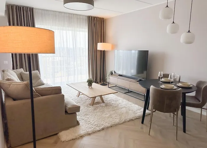 Cozy Top-floor In 公寓