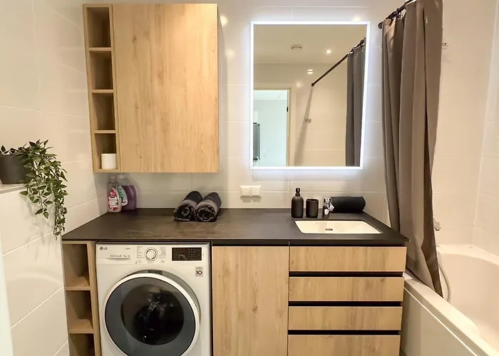 Cozy Top-floor In 塔林