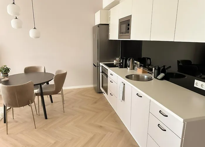 Cozy Top-floor In Apartman *